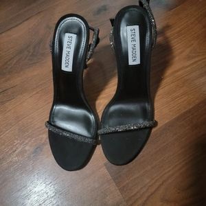 Steve Madden Heels size 8 (Authentic)